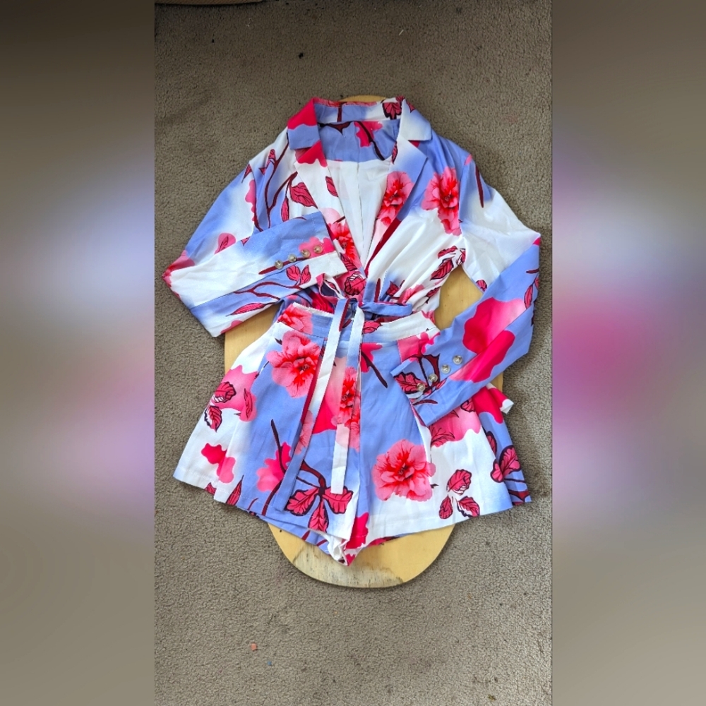 NWOT pink & purple floral shorts set